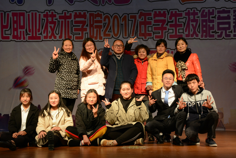 1512791237952043776.jpg DSC_1559_meitu_5.jpg