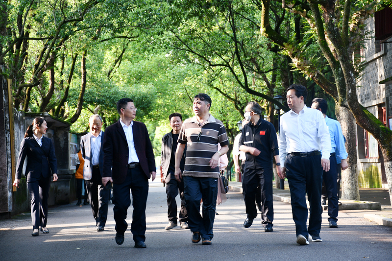 1683898693350027043.jpg DSC_2047.jpg