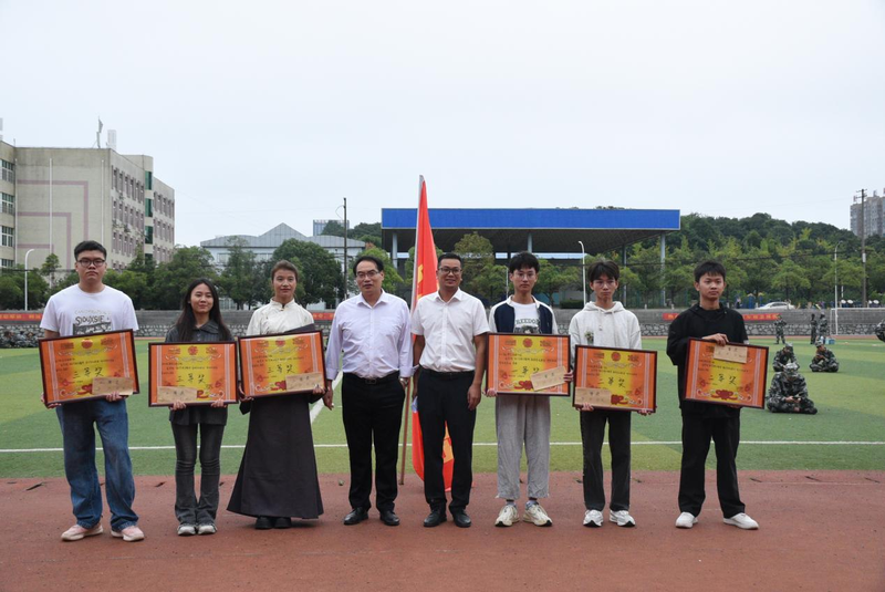 1695803881881010195.png 图片1.png